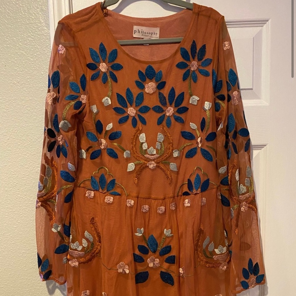 Dress - Picture 4 of 5